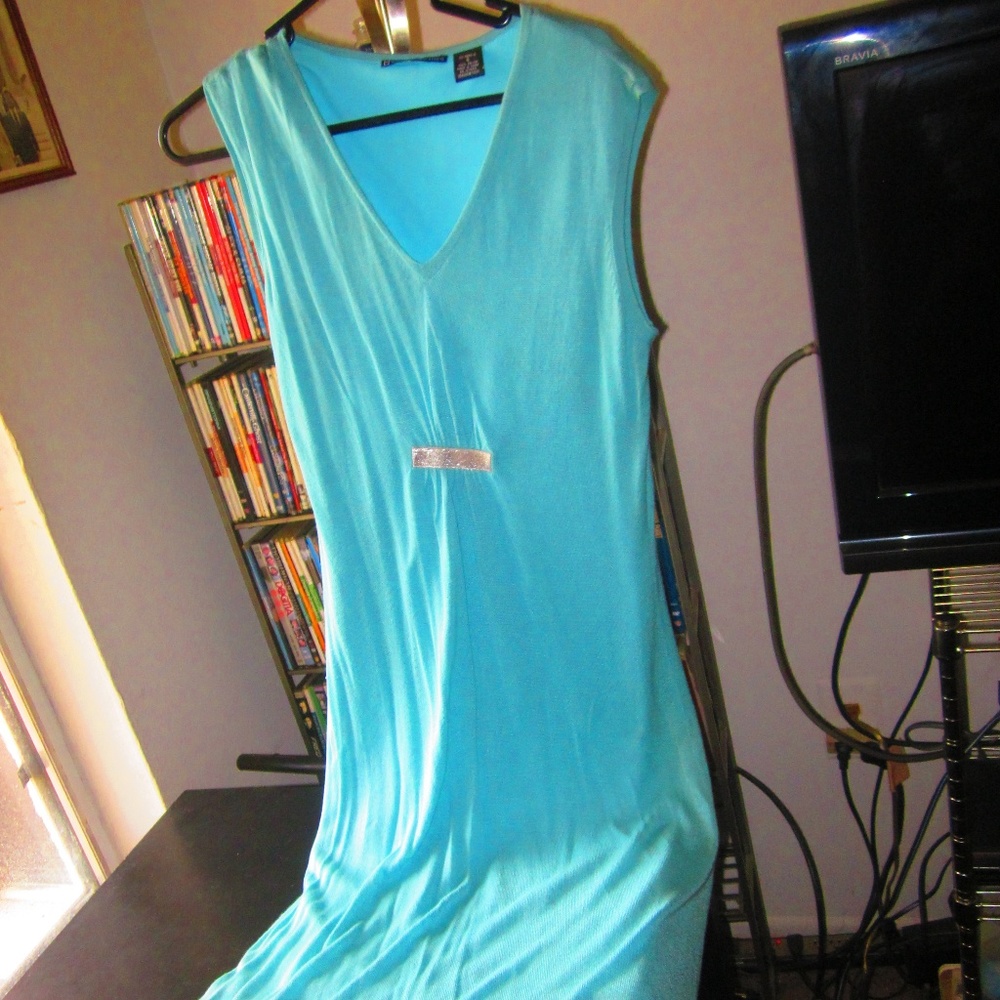 Boston Design Studio Turquoise Slinky dress Size S